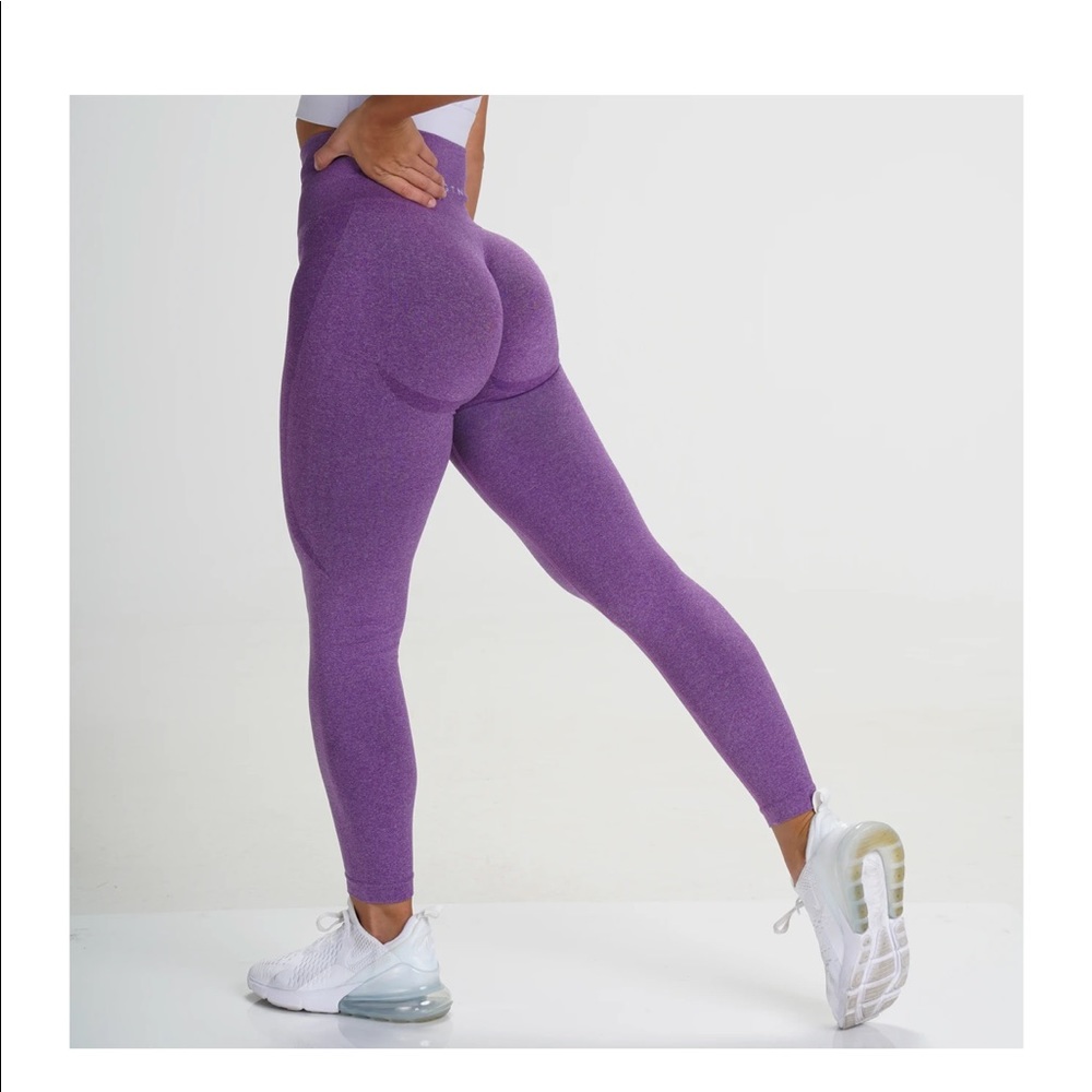 NVGTN Violet contour leggings